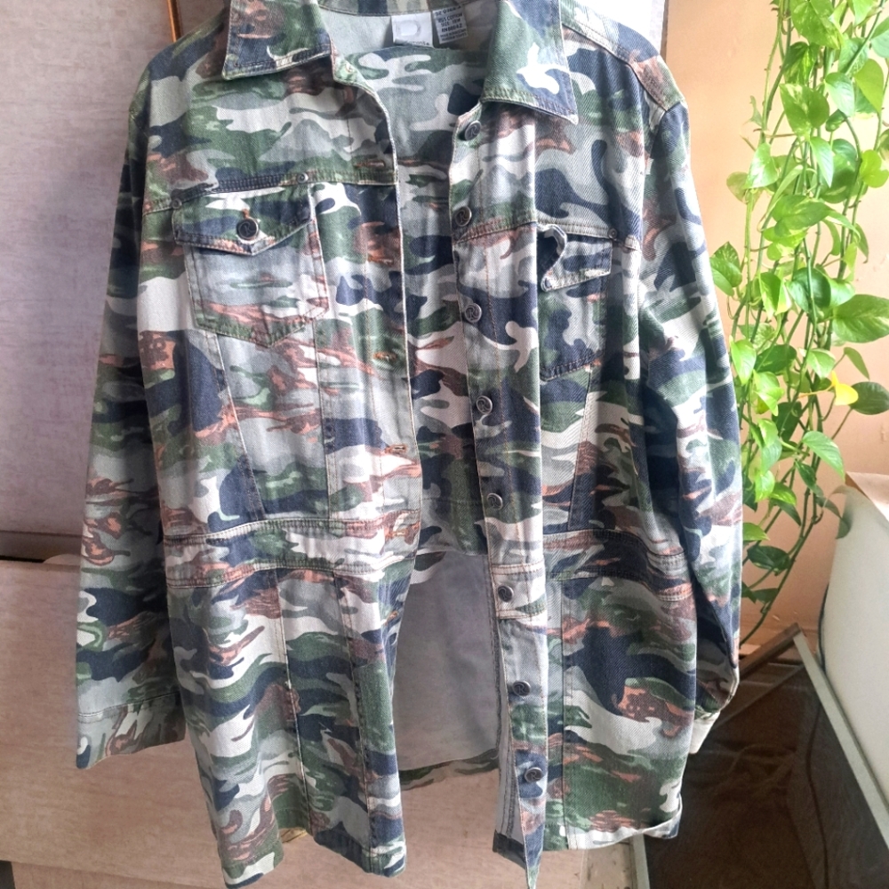 Womens plus clothes